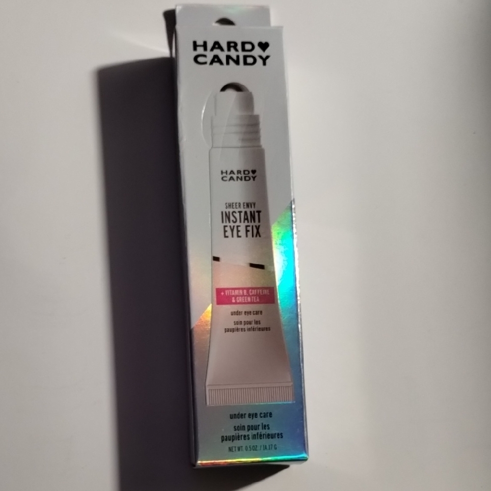 Hard Candy Instant Eye Fix in Shimmering Silver 3/$11